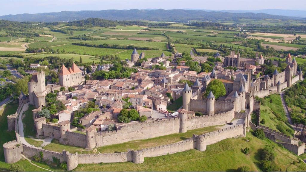 Cité de Carcassonne vue aerienne