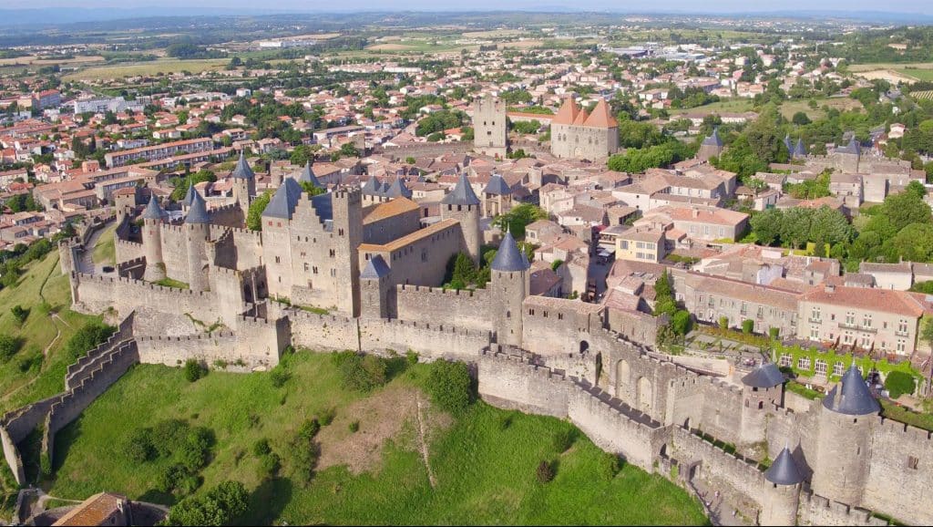 Cité de Carcassonne vue aerienne 2