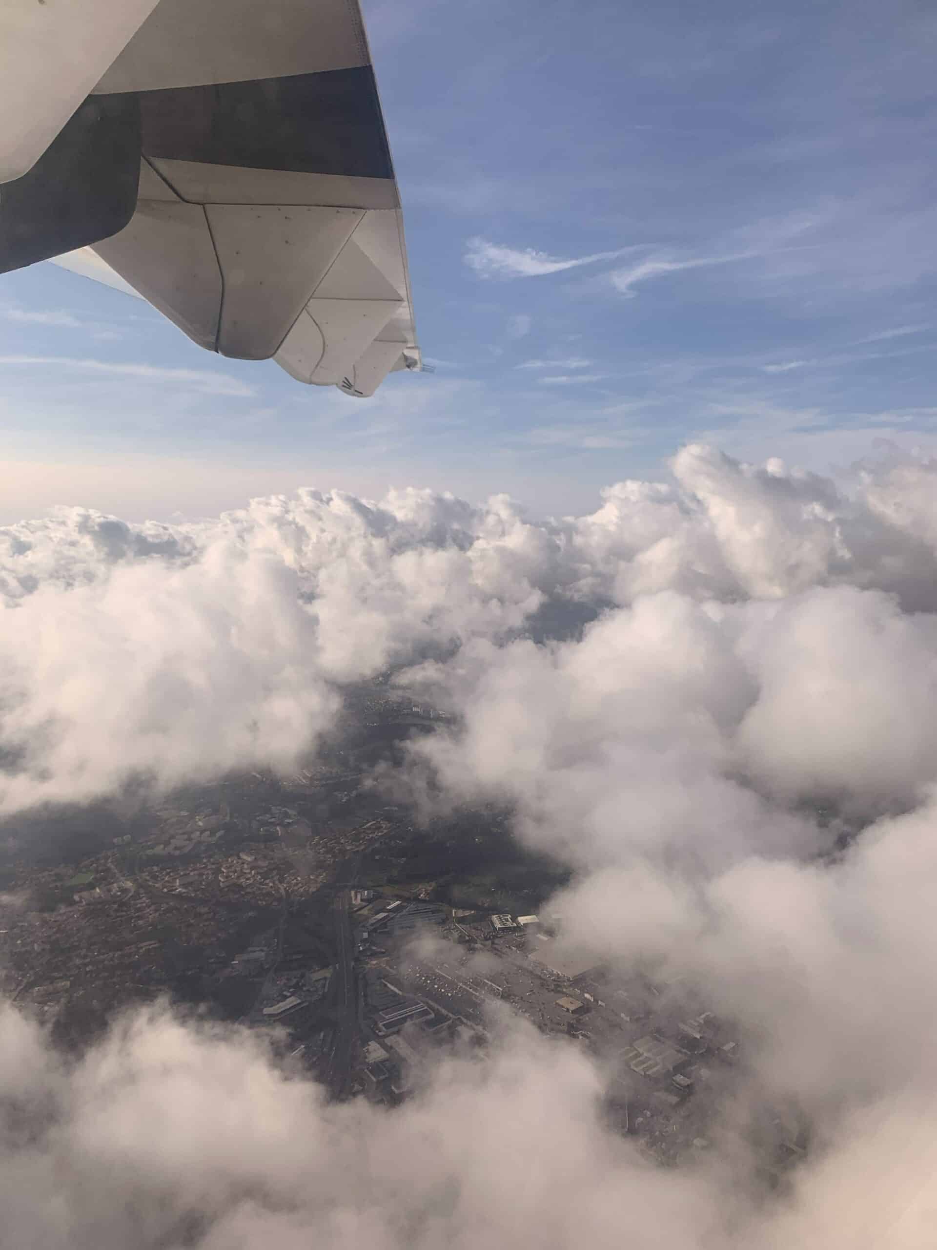 VUE-Avion-deplacement-tournage-min-scaled